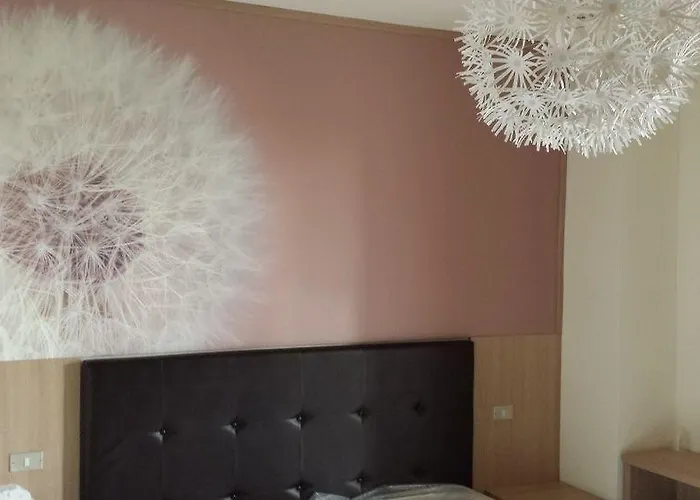 Valbella Отель Бардолино